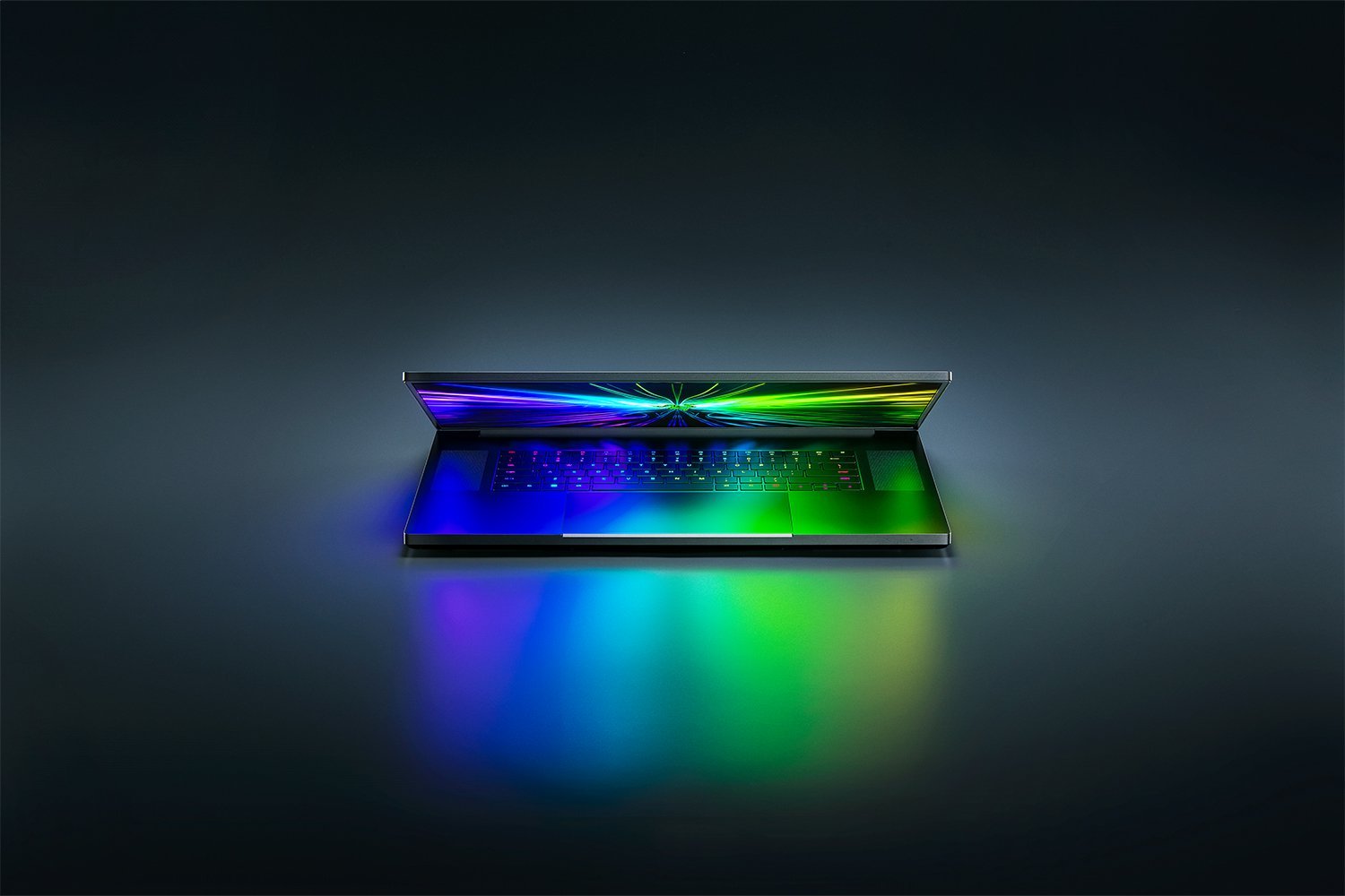 The New Razer Blade 18 is a Beast, Priced at $3099 (16,553 Yuan) with a Huge 18-inch, 300Hz, QHD+ Display - News - News